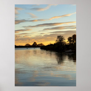 Pôster de Foto de Pôr do Sol na Paisagem Aquática