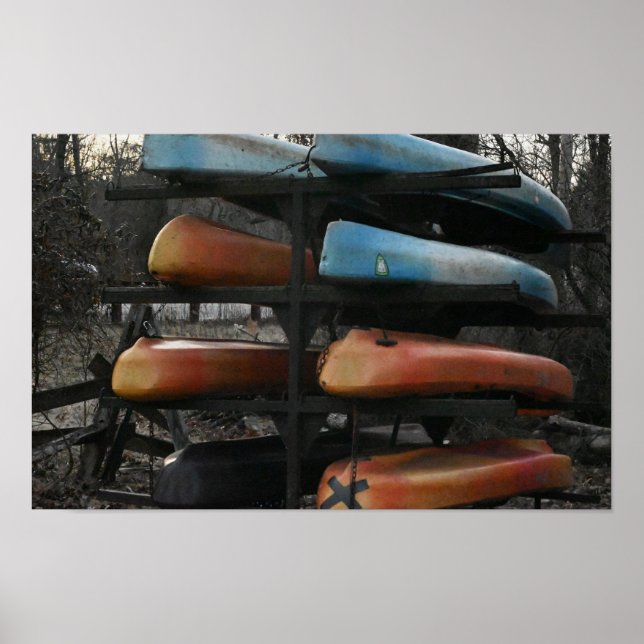 Poster de Fotografias Kayaks Empilhadas (Frente)