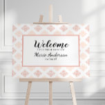Poster de Lâmpada de Pincel Suave<br><div class="desc">Os tons de branco suave de pêssego adicionam um toque de romance à sua papelaria. Personalize nossa bela papelaria com seus detalhes de evento fácil e rapidamente, basta pressionar o botão personalizar. Está incluída a coordenação no verso. Itens correspondentes para concluir sua coleção de eventos estão disponíveis em nossa loja...</div>