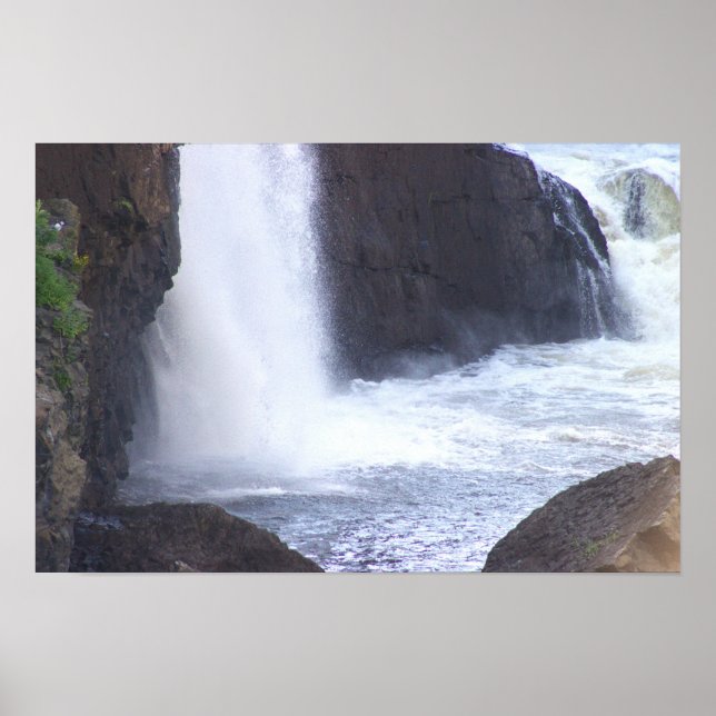 Poster de Quedas de Água Passadas (Frente)