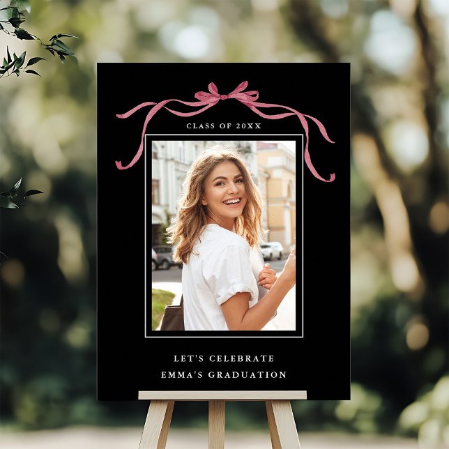 Poster Deep Blush Bow Graduation Party Welcome Black (Criador carregado)