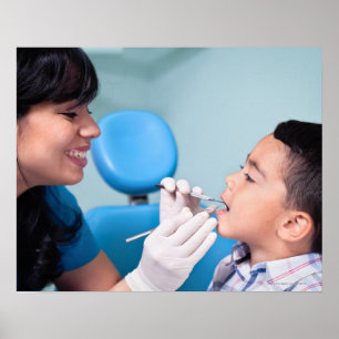 PÔSTER DENTISTA, DOUTOR E RELAÇÃO DA PACIÊNCIA