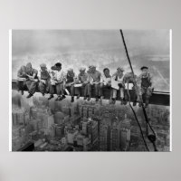 Dinossauros num arranha-céu