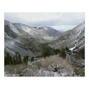 Pôster Dirigindo pelas montanhas Snowy Sierra Nevada