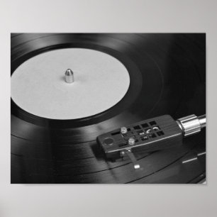 Poster Disco de vinil tocando em um toca-discos