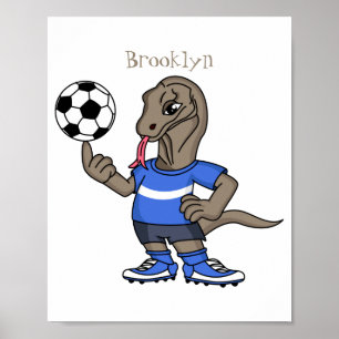 Poster Dragão de Komodo Engraçado e Fofo Jogando Futebol