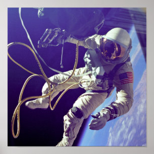 Pôster Ed White First American Spacewalker Photograph