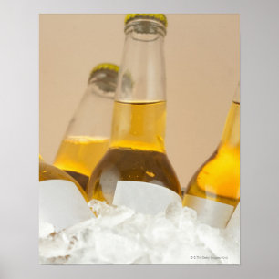Pôster Encerramento de garrafas de cerveja no gelo