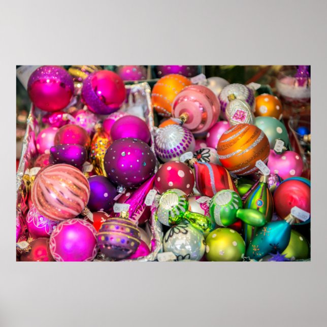 Pôster Enfeites de Vidro Tradicionais no Mercado de Natal (Frente)