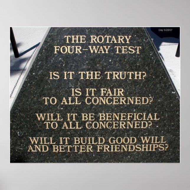 Pôster Ensaio Rotativo Em Quatro Vias (Frente)