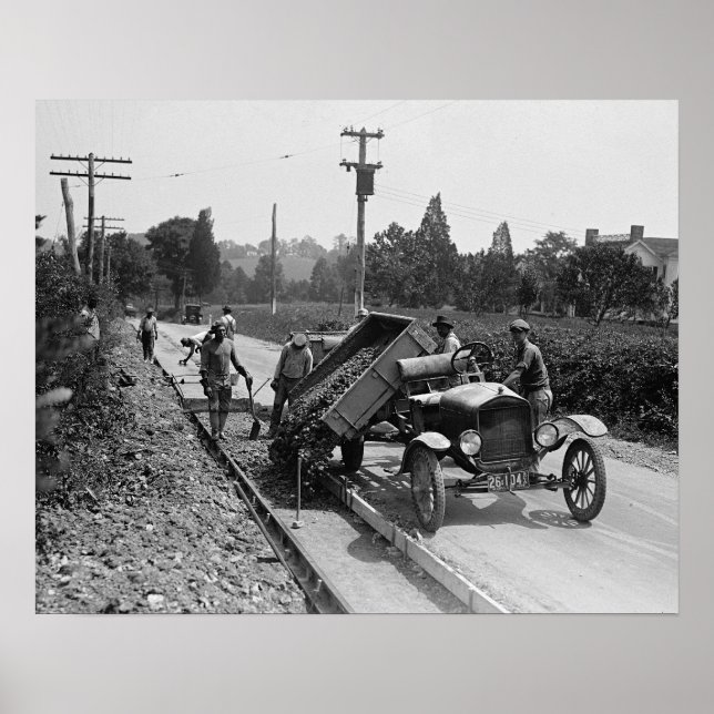 Poster Equipe de Obras Rodoviárias em Ação, 1925 (Frente)