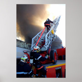 Pôster Escada de Bombeiros Subindo