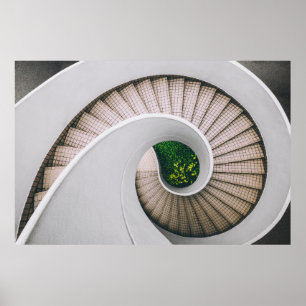 POSTER ESCADAS ESPIRITUOSAS CONCRETAS BRANCAS E RODADAS