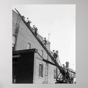 Pôster Escola de Treinamento de Bombeiros, 1920. Foto Ant