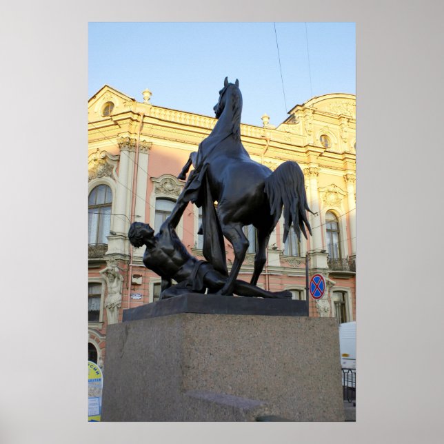 Pôster Esculpem a ponte de Anichkov na Rua. Petersburgo (Frente)