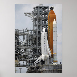 Pôster Esforço do vaivém espacial na plataforma de
