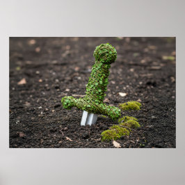 Poster Espada no chão coberta de folhas