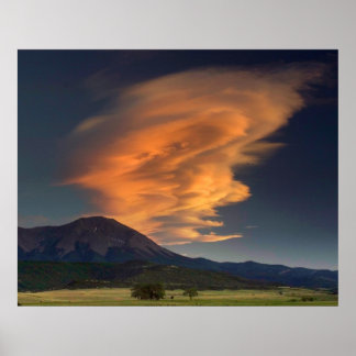 Poster Espanhol Peaks Wavecloud