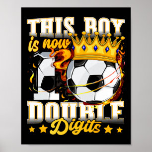 Poster Este Menino Agora 10 Algarismos Duplos Futebol 10