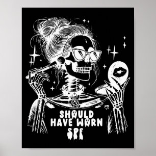 Poster Esteticista de Cuidados com a Pele de Halloween Es