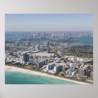 EUA, Flórida, Miami, paisagem urbana com praia 3
