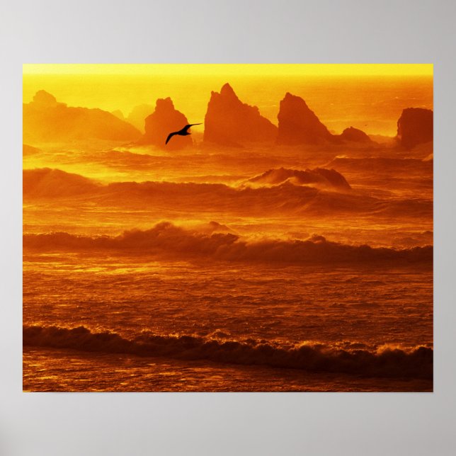 Poster EUA, Oregon, Bandon. Pôr do sol sobre ondas e mar (Frente)