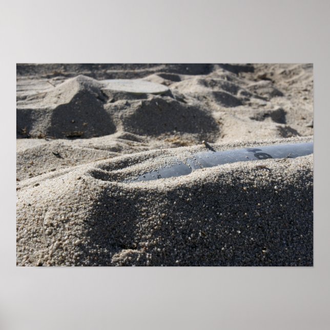 Pôster Exibição estática de uma shell de equipamento (Frente)