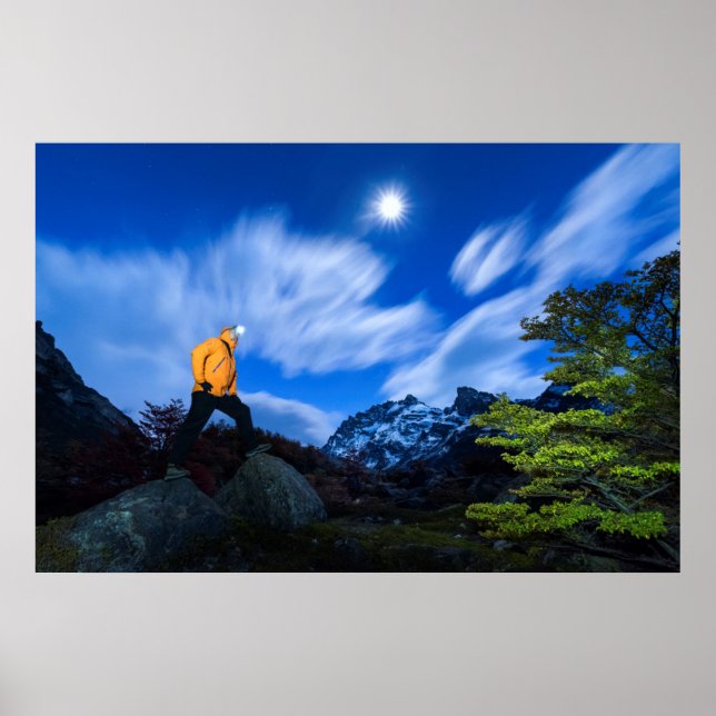 Poster Explorer na área de torre do Cerro (Frente)