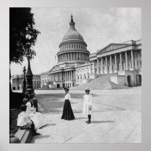 Poster Exterior of the Capitol building with women