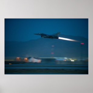 Poster F-16 Falcão de Luta
