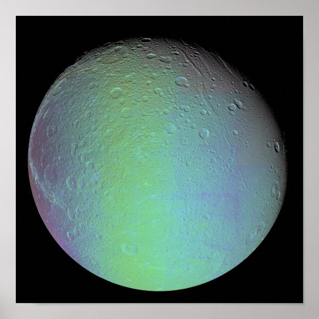 Pôster Falsa vista colorida da lua de Saturno Dione (Frente)
