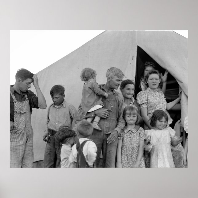 Pôster Família De Migrantes Durante A Colheita De Pea — 1 (Frente)