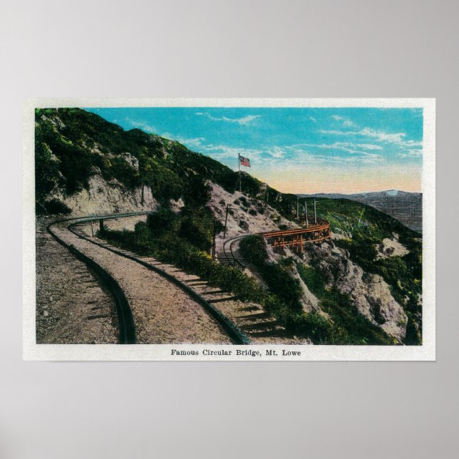 Pôster Famosa Ponte Circular, Monte LoweMt. Lowe, CA (Frente)