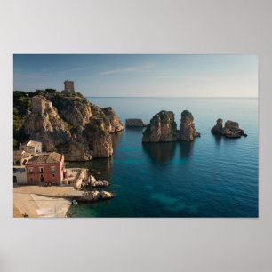 Poster Faraglioni e almodrava em Scopello, Sicília