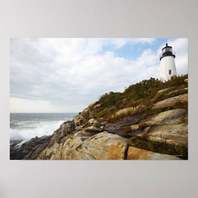 Poster Farol de Pemaquid Point numa encosta rochosa (Frente)
