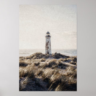 Poster Farol Desgastado Entre Dunas Costeiras
