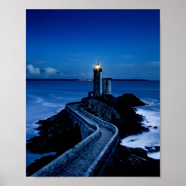 Poster Farol na parede do oceano à noite (Frente)