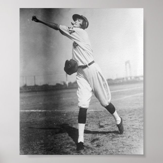 Poster Females Played Men's Japanese Teams (Frente)