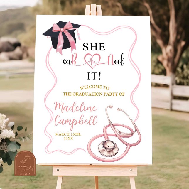 Poster Festa de formatura de coquete de enfermeira rosa (Criador carregado)