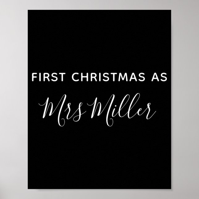 Poster First Christmas As Mrs D Name  (Frente)
