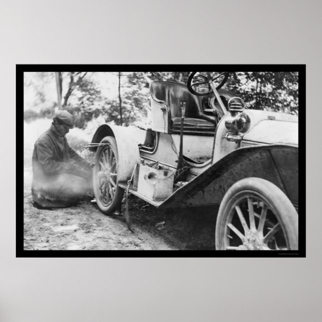 Pôster Fixação de um Pneu Plano em um Buick Roadster 1909 (Frente)