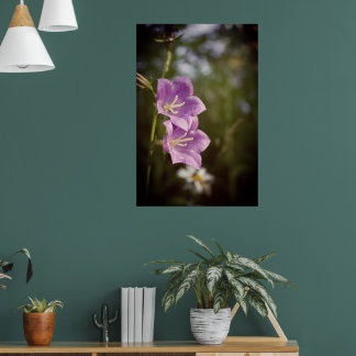 Poster Flores Românticas e Sombrias – Fantasia Botânica B