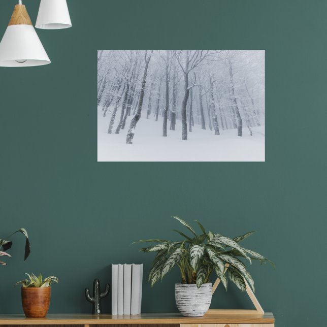 Poster Floresta congelada coberta de neve no inverno (Sala de Estar 1)