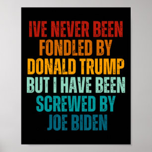 Poster Foi Conseguido Por Donald Trump Que Foi Parado Por