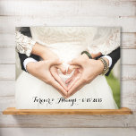 Pôster Foto personalizada para sempre<br><div class="desc">Personalize este item com sua própria foto de casamento, data de casamento e uma bela fonte de script preto que lê "Forever & Always". Trendy e moderno parecem simples e clássicos, esta design faz um noivado, chá de panela ou presente de casamento adorável. Qualquer noiva e noiva adoraria receber esta...</div>