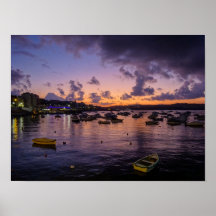 Fotografia Noturna da Baía de São Paulo em Malta