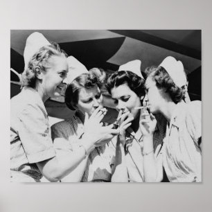 Poster Fotografia Vintage de Enfermeiras Fumando 10x8in