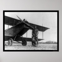 Frank Stanton com um Gato no seu Avião 1922