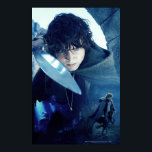 Poster FRODO™ com espada<br><div class="desc">É nos Homens que devemos depositar a nossa esperança. Lembre-se sempre,  Frodo,  o Anel está tentando voltar para seu mestre. Quer ser encontrado. Vou levar o Anel para Mordor!</div>