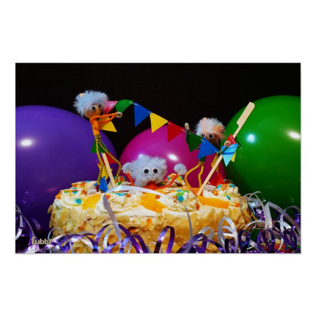 Pôster Fubby avontuur in feeststemming met taart. (Frente)
